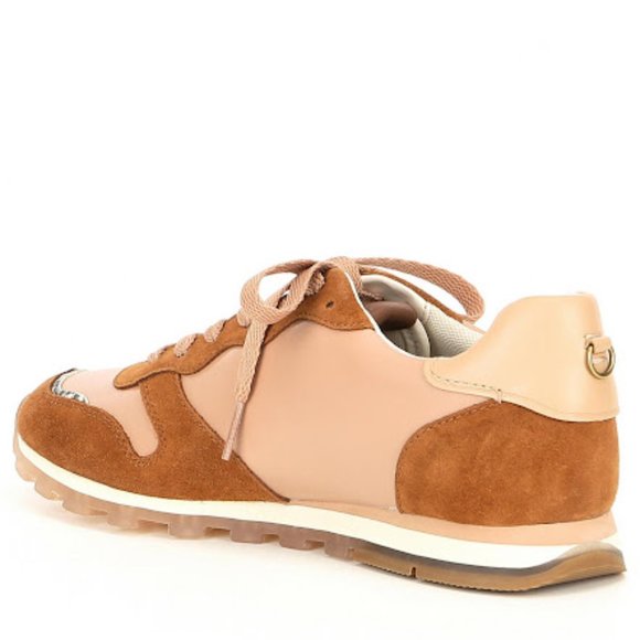 🎁 Coach Women's C118 Wave Patchwork Runner - Picture 2 of 7